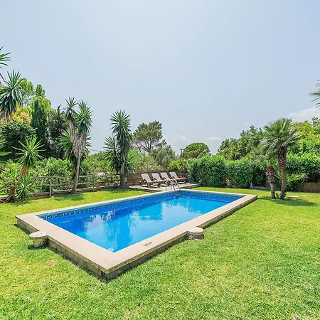 2-bed With Pool, Puerto Pollenca Villa *
